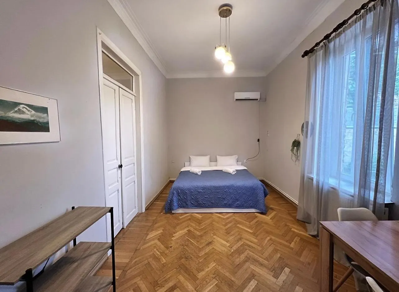 טביליסי Unique Apartment גאורגיה